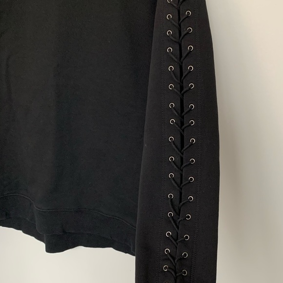 Pam and Gela Laced Sweatshirt. SZ Medium - Picture 11 of 13